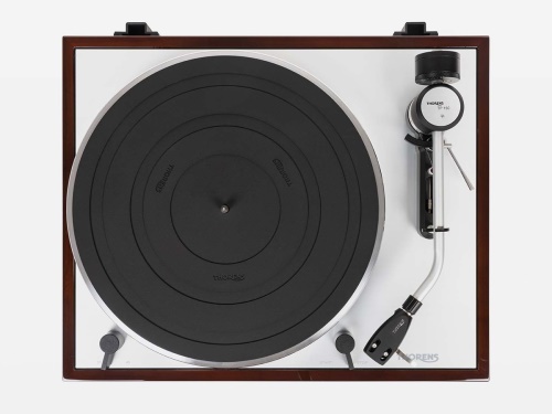 Thorens TD 403 DD + (Ortofon / Nagaoka)